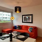 Geneva Cosy